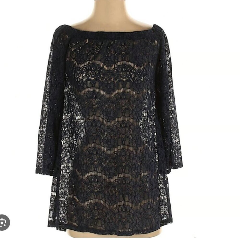 REFORMATION Misty Size Small 2-4 black lace off the shoulder top